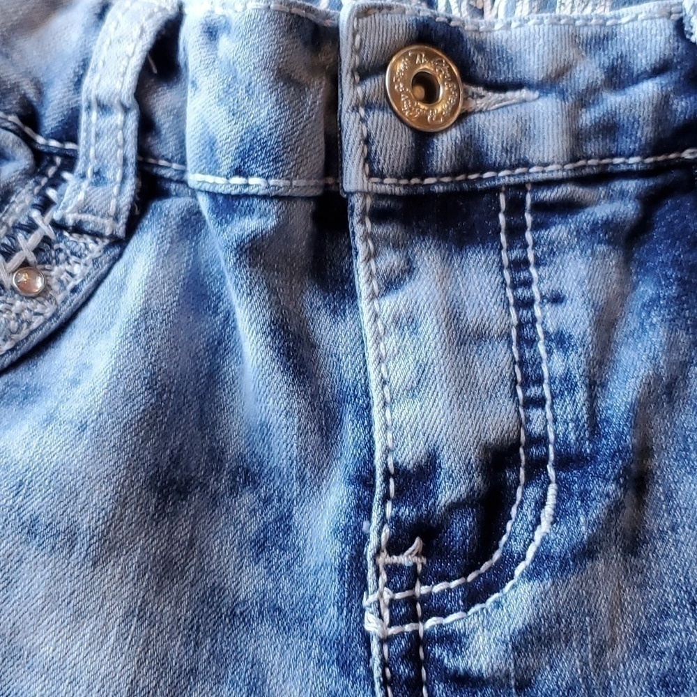 Revolution by Revolt distressed 5 pckt jewel studded denim shorts Girls… - Picture 5 of 10